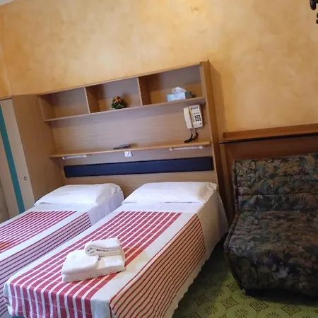 Stella Di Mare Hotel 2*