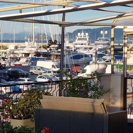Stella Di Mare 2* Lavagna