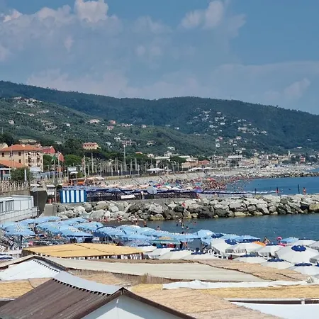 Stella Di Mare 2* Lavagna