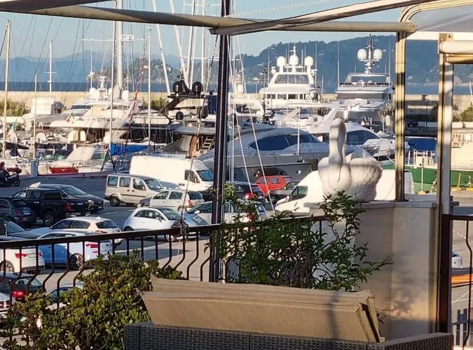 Stella Di Mare 2* Lavagna