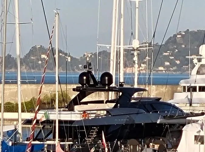 Stella Di Mare 2* Lavagna